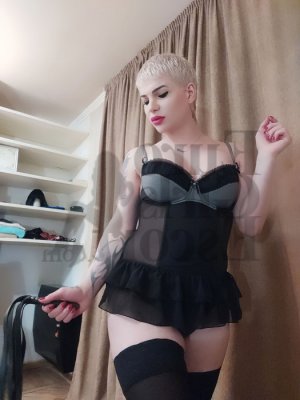 Buse escort girl in Midwest City Oklahoma